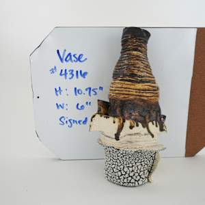 Vase by Rumiko "Rumi"  Tsuda Estate, Image 1.