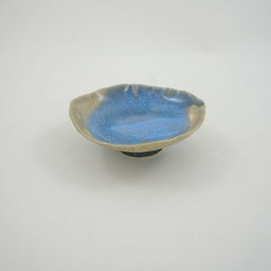 Bowl by Rumiko "Rumi"  Tsuda Estate, Image 3.
