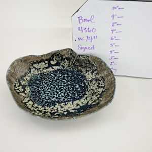 Bowl by Rumiko "Rumi"  Tsuda Estate, Image 1.