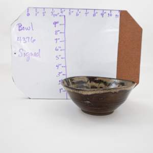 Bowl by Rumiko "Rumi"  Tsuda Estate, Image 1.