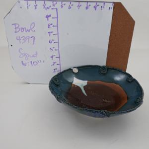Bowl by Rumiko "Rumi"  Tsuda Estate, Image 1.