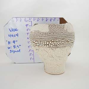 Vase by Rumiko "Rumi"  Tsuda Estate, Image 1.