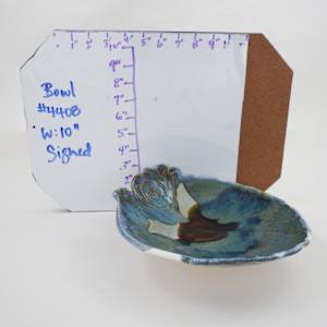 Bowl by Rumiko "Rumi"  Tsuda Estate, Image 1.