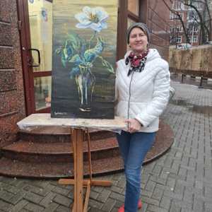 white poppy by Elena Turgeneva 