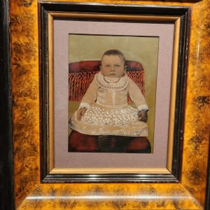 Child with no neck