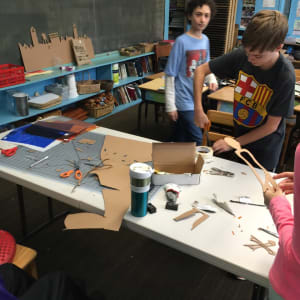 Making Puppets by Dana Major 