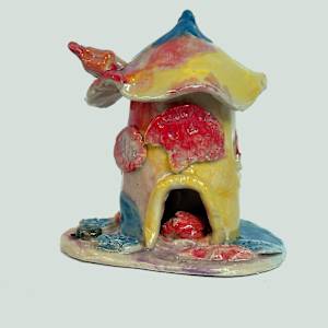 Garden Dwelling by Lisa 