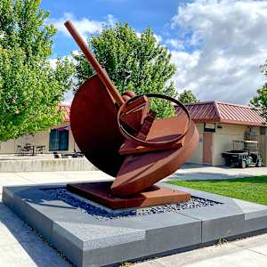 Folded Circle L by Fletcher Benton 