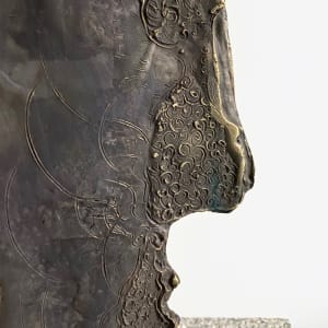 Bark head by Gerhard Petzl 