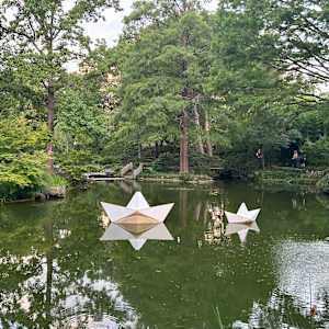 Paper Navigator garden-size small & large by Kevin Box Studio 