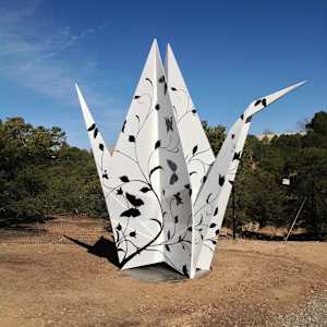 Botanical Peace by Kevin Box Studio  Image: Box Studio Sculpture Garden