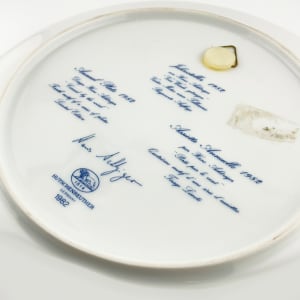 HUTCHENREUTHER Limited Edition Collectors plate "Jahresteller 1982" by Hans Achtziger 
