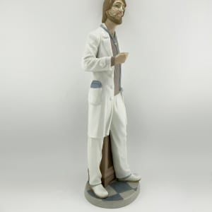 Lladro Figurine "Physician" 