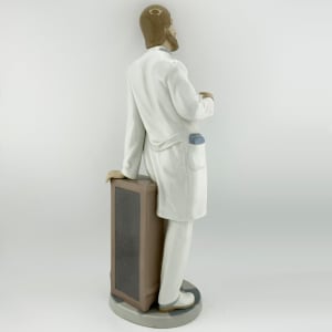Lladro Figurine "Physician" 