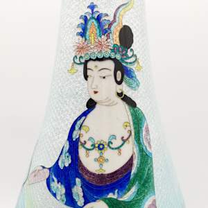 Signed Japanese Lustra Opal Enamel w/ Silver Threads Cloisonne Vase 