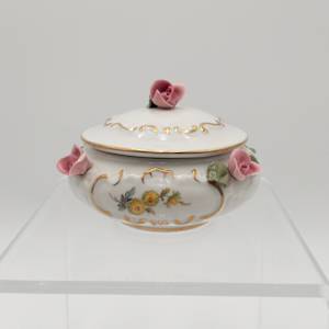 DRESDEN Capodimonte  Porcelain Lidded Powder Jar & Trinket Box  w/ Attached Flowers 