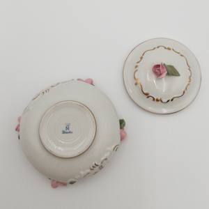DRESDEN Capodimonte  Porcelain Lidded Powder Jar & Trinket Box  w/ Attached Flowers 