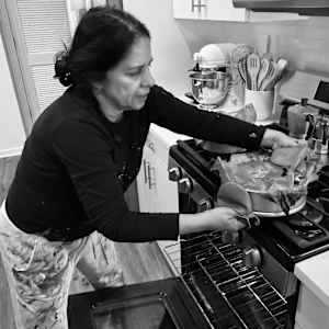 Cooking class, Spanish manchego cheesecake - series by Denita Benyshek, Image 10.