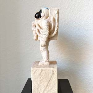 Astronaut mit Kind by Philipp Liehr, Image 6.