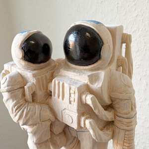Astronaut mit Kind by Philipp Liehr, Image 4.