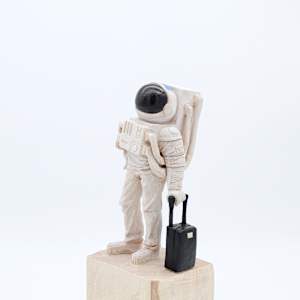 Space Traveller by Philipp Liehr, Image 3.