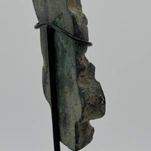 ROMAN BRONZE VOTIVE PLAQUE DEPICTING A GODDESS, 2ND CENTURY CE - 3RD CENTURY CE 