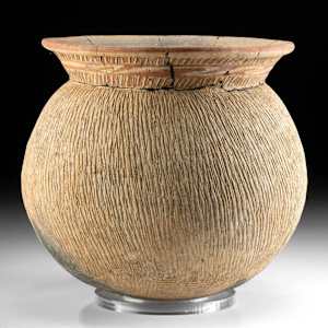 Ancient Ban Chiang Pottery Jar w/ Incised Decoration 