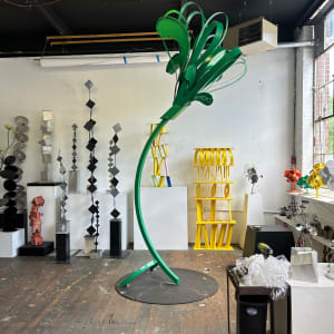 Green squirt II.  2024 by Vivien  Collens 