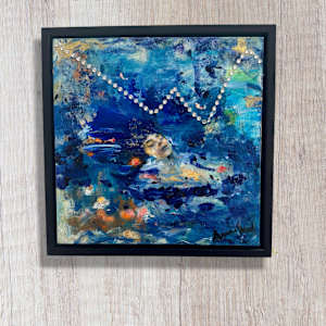 Just Float & Bling by Annie Wood 