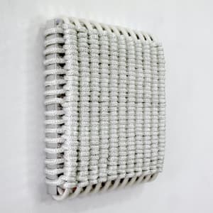 Between (H2/3 - 60) by danimarti 