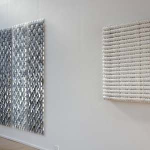 Between (H2/3 - 60) by danimarti 