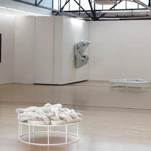 Between (H2/3 - 60) by danimarti 