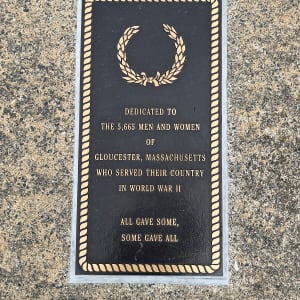 World War II Monument by Roger Armstrong 