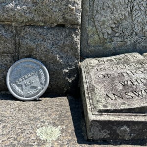 Riverdale WWII Monument by Unknown 