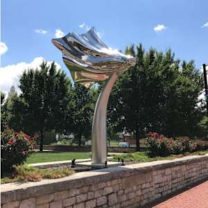 Flowing Kiss (City of Columbus - North Bank Park) by Lawrence Argent 