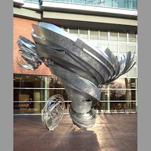 Super Twister (University of Cincinnati - Medical Science Building/CARE) by Alice Aycock