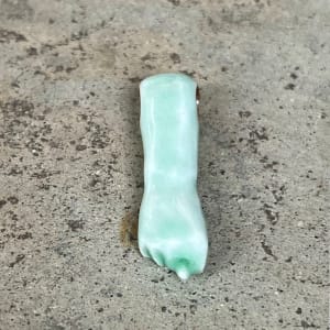 mano figa 1 by Ako Castuera 