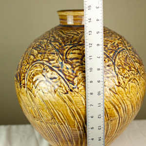 Orb Vase, Image 1.