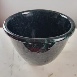 Bennington Black On Green Large Mixing Bowl 9" by Bennington Potters 