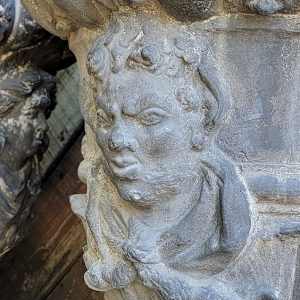 Mascaron Flora Lead Urn / Pair, Image 5.