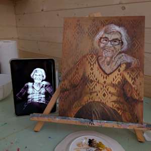 Terry's mom by Hanna Bordewijk  Image: Painting next to original photo