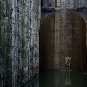 Rio Douro 13 by Raphael Warshaw