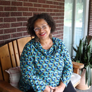 Picture of artist Teresa Crisp