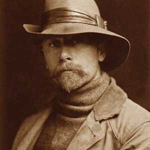 Picture of artist Edward Sheriff Curtis