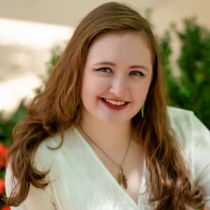 Picture of artist Tess Rosen