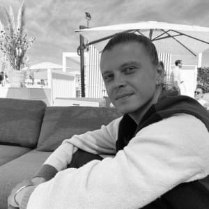 Picture of artist Alexander Wolkow