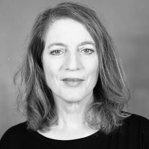 Picture of artist Linda Alterwitz