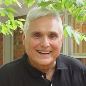 Picture of artist Eduardo Lapetina