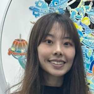 Picture of artist Cynthia Cheng