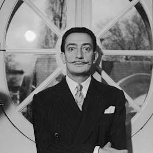 Picture of artist Salvador Dalí